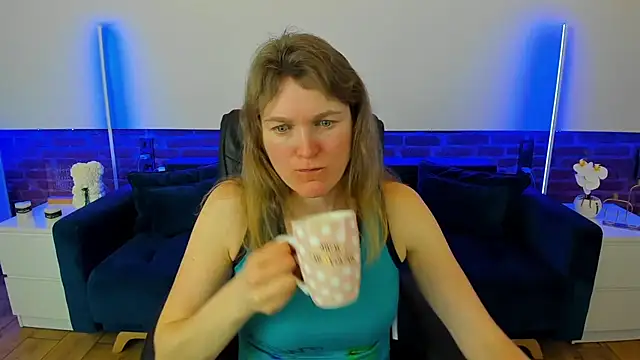 Anabell xxx online show from 03-12-26, 06:56