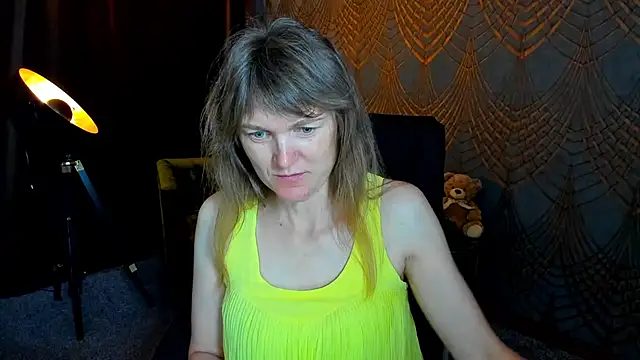 Snapshot of Anabell_xxx chatting on 06-27-26, 05:35 Anabell xxx online show from 06-27-26, 05:35