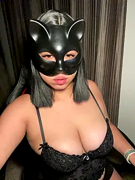 nenalayla online show from 09-30-25, 04:24