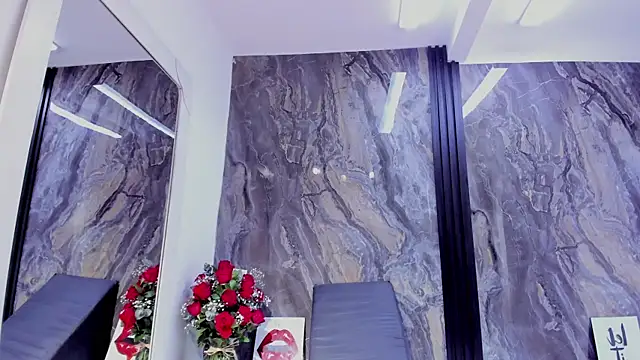 HellenJohansson online show from 10-30-25, 07:22