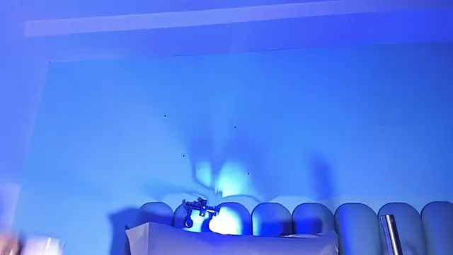 Snapshot of littless_angel chatting on 12-01-25, 04:24 littless angel online show from 12-01-25, 04:24