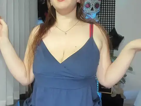 lorenitabella online show from 10-14-25, 08:37