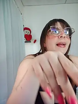 lorenitabella online show from 07-07-26, 08:34