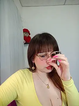 lorenitabella online show from 06-28-26, 08:09