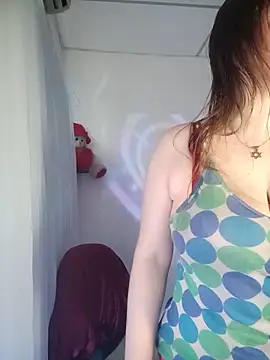 lorenitabella online show from 06-18-26, 07:52