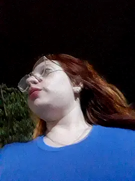 lorenitabella online show from 03-18-25, 01:57