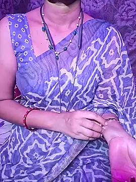 XBHUUME online show from 10-08-25, 04:08