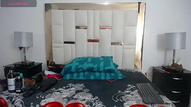 ambercordoba online show from 07-18-26, 10:29