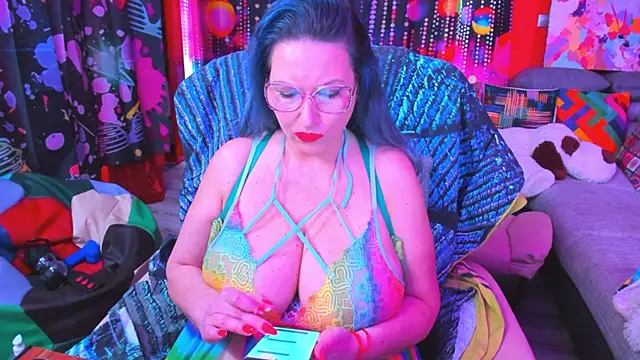 Snapshot of mature_lisa_naughty chatting on 03-01-25, 10:24 mature lisa naughty online show from 03-01-25, 10:24