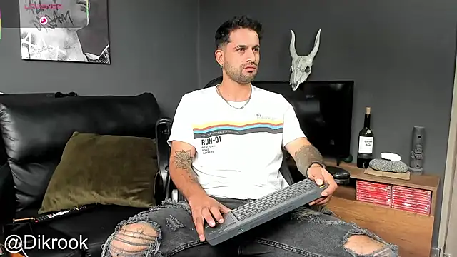 Davevilboy online show from 01-28-25, 03:35