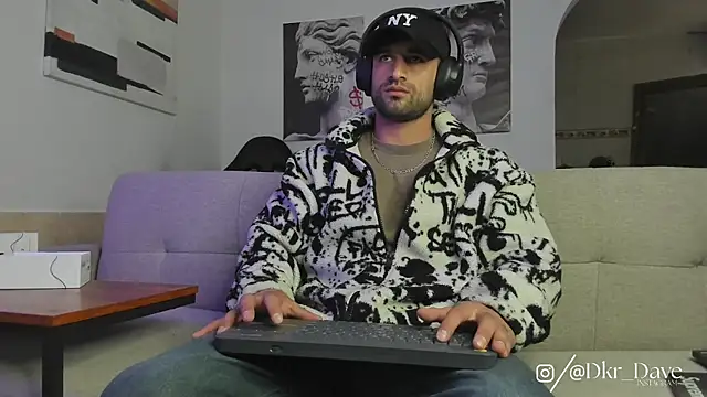 Davevilboy online show from 09-23-25, 01:51
