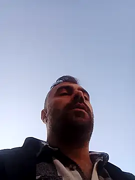 kevgir08 online show from 12-19-25, 01:35