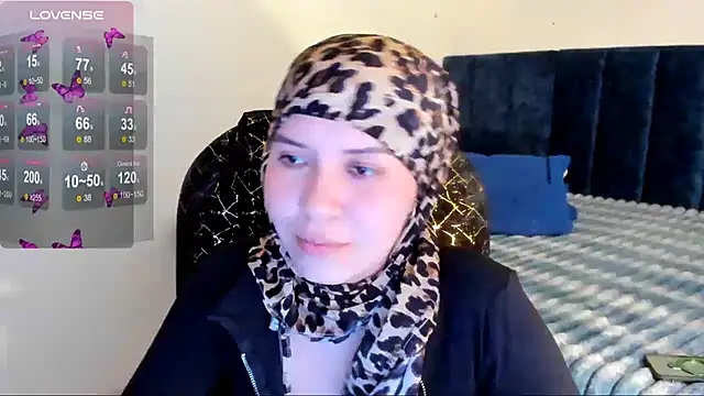 MatchedEyebrow online show from 06-29-26, 09:25