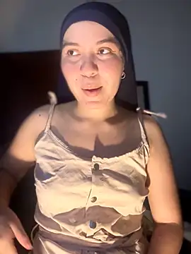 MatchedEyebrow online show from 03-02-26, 09:33