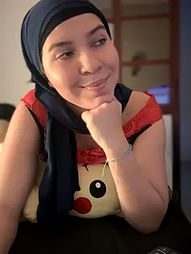 MatchedEyebrow online show from 11-13-25, 09:51