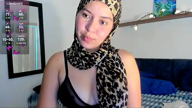 MatchedEyebrow online show from 06-04-26, 10:03