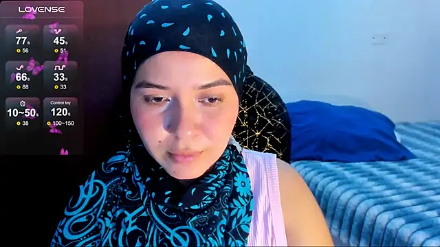 MatchedEyebrow online show from 07-23-26, 09:33