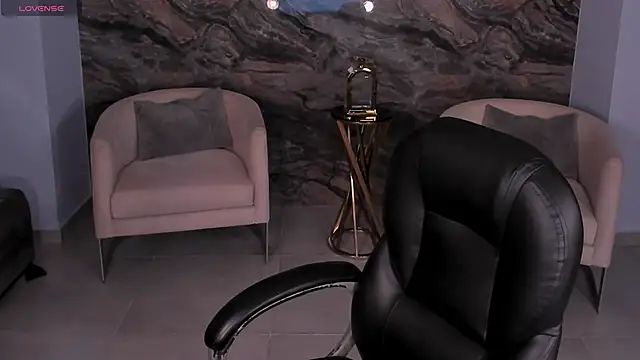 MadelineFox online show from 02-25-26, 08:36