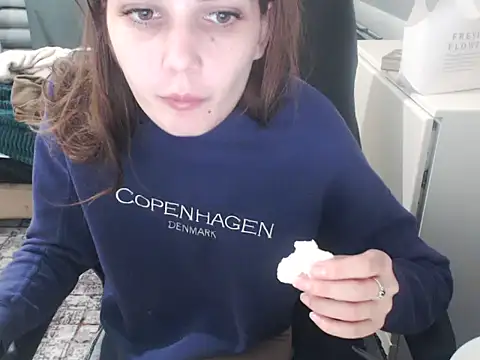 Laco-cO online show from 12-21-25, 03:25