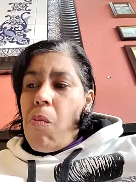 Snapshot of Molly_newman6 chatting on 01-16-26, 12:53 Molly newman6 online show from 01-16-26, 12:53