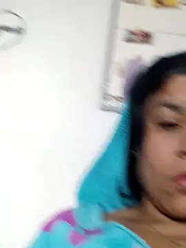 Snapshot of Molly_newman6 chatting on 02-13-26, 05:40 Molly newman6 online show from 02-13-26, 05:40