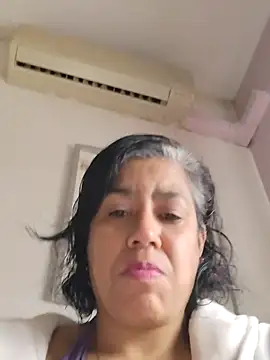 Snapshot of Molly_newman6 chatting on 02-09-26, 11:19 Molly newman6 online show from 02-09-26, 11:19