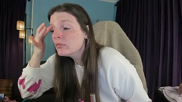 Kelly Carolina online show from 02-10-26, 12:26