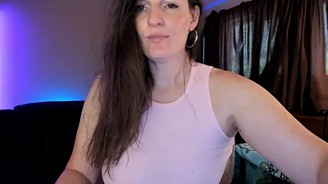 Snapshot of Kelly_Carolina chatting on 09-12-25, 05:24 Kelly Carolina online show from 09-12-25, 05:24
