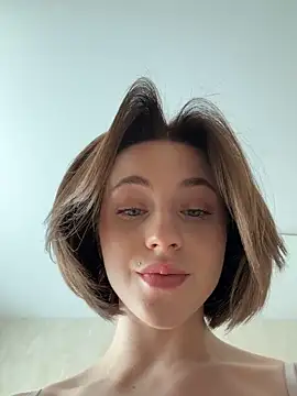 Camilla Railian online show from 04-14-26, 05:56