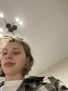 Camilla Railian online show from 04-07-26, 05:04