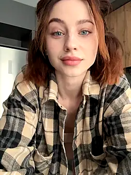Camilla Railian online show from 09-28-25, 12:23