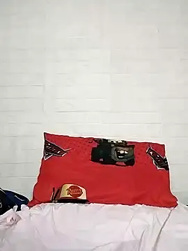 Snapshot of _Shimmerlyn_ chatting on 01-29-25, 04:08 Shimmerlyn online show from 01-29-25, 04:08