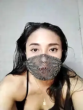 Snapshot of _Shimmerlyn_ chatting on 03-19-25, 05:17 Shimmerlyn online show from 03-19-25, 05:17