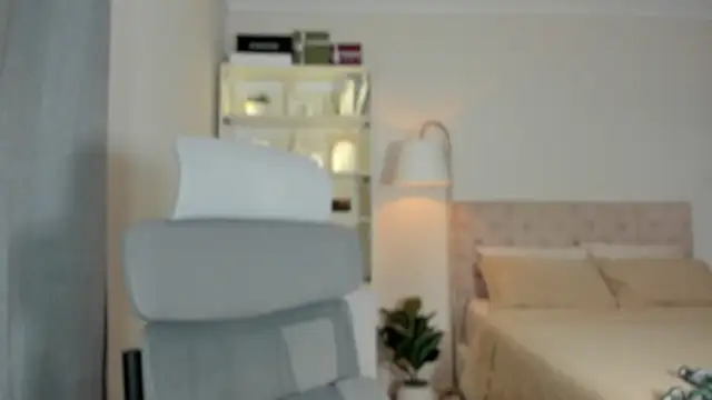 JohannaRodriguez69 online show from 10-18-25, 02:46