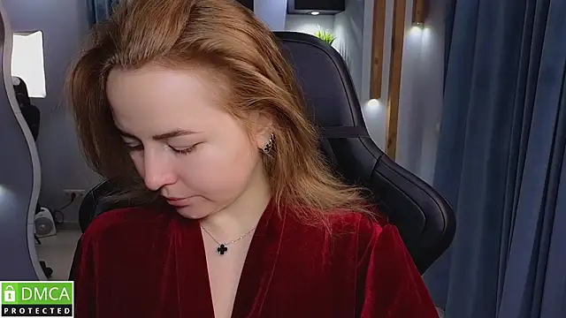 Snapshot of Mira_Mermayd chatting on 11-28-25, 01:06 Mira Mermayd online show from 11-28-25, 01:06