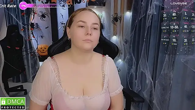 Snapshot of Mira_Mermayd chatting on 10-31-25, 08:11 Mira Mermayd online show from 10-31-25, 08:11