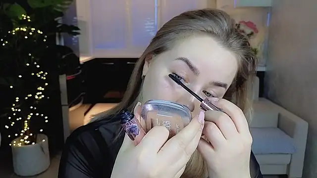 Snapshot of Mira_Mermayd chatting on 02-28-26, 01:16 Mira Mermayd online show from 02-28-26, 01:16