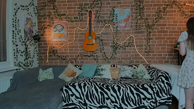 Snapshot of yamy_yamy_yamy chatting on 11-09-25, 01:59 yamy yamy yamy online show from 11-09-25, 01:59