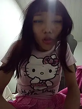 Karmakuro online show from 02-15-26, 04:35