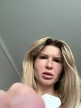 AngelMiaM online show from 04-12-26, 02:42