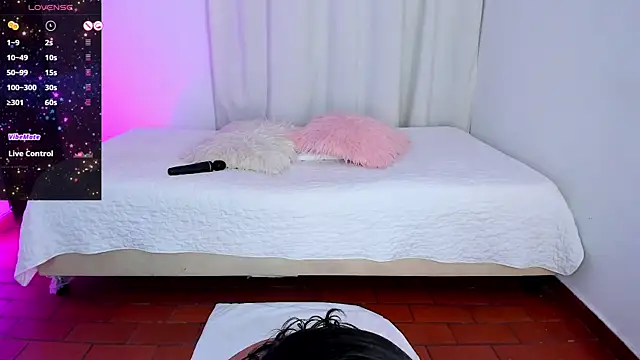 VioletaSotter online show from 10-21-25, 12:37