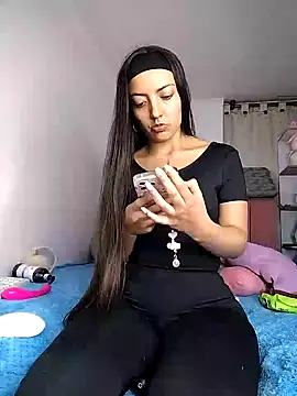 Snapshot of amycute_ chatting on 01-31-25, 12:39 amycute online show from 01-31-25, 12:39