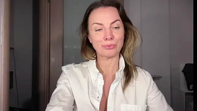 RachellAmazing online show from 03-11-26, 07:19