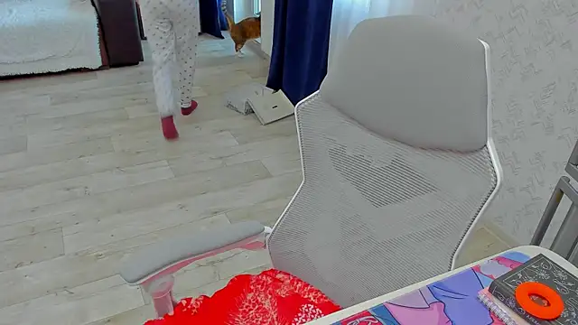 c arina x online show from 10-01-25, 11:14