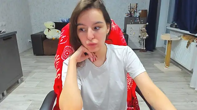 c arina x online show from 12-16-24, 05:33