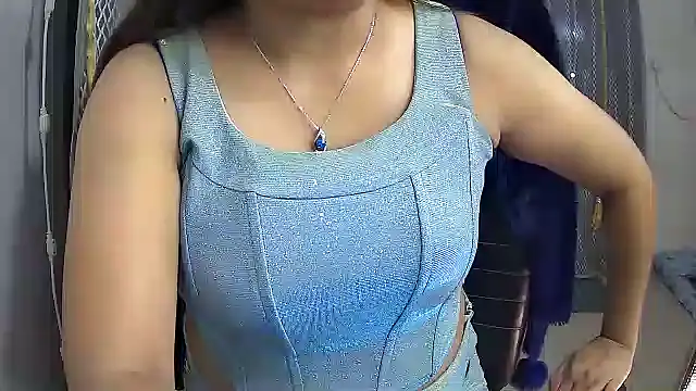 avav love online show from 02-17-25, 03:33