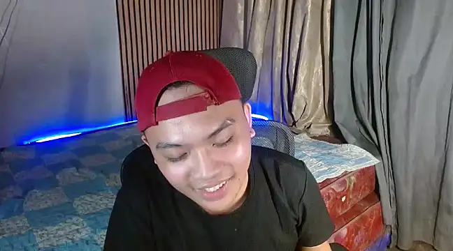 xsweetasian69x online show from 01-14-25, 04:39