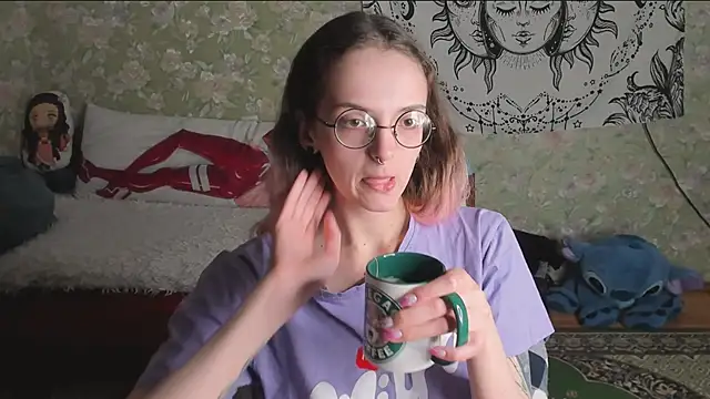 Cutie Adelia online show from 05-04-26, 02:31