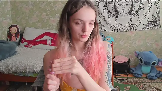 Cutie Adelia online show from 05-26-26, 11:19