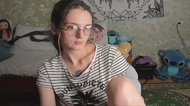 Cutie Adelia online show from 11-24-25, 12:49